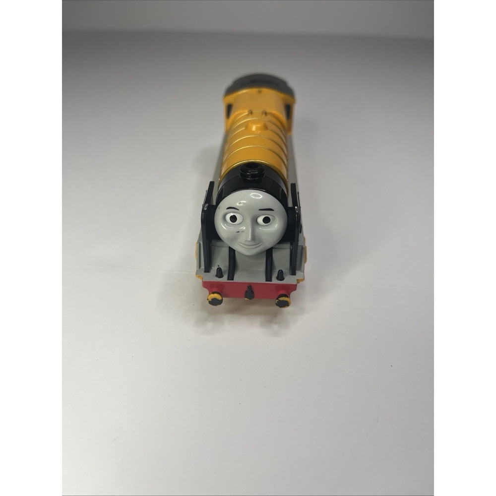 Tomy Murdoch Locomotive Thomas & Friends Yellow Black Plastic 2004